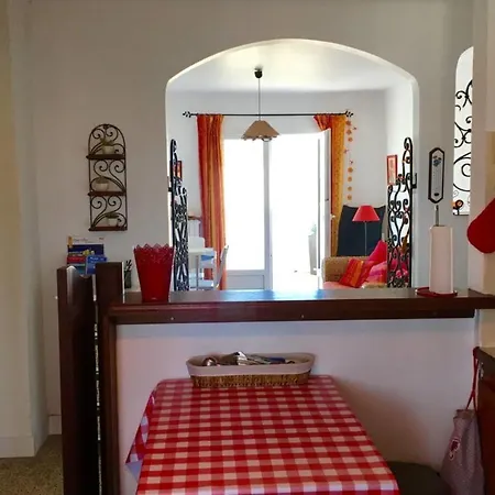 Apt With Terrace At 10min Walk From The Beach Сен-Рафаель